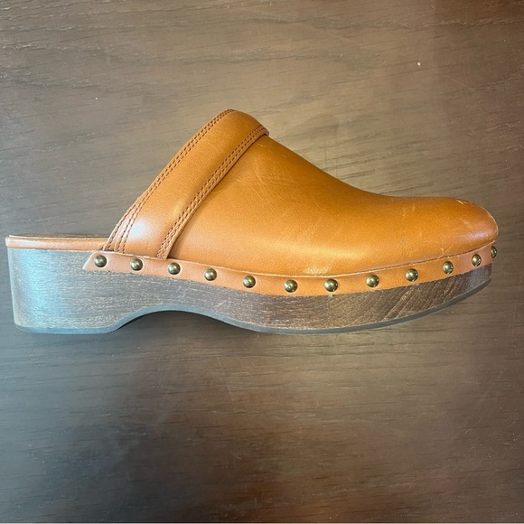 Madewell women’s The Cecily Clog in Oiled Leather. Size 7.5. - Picture 9 of 11